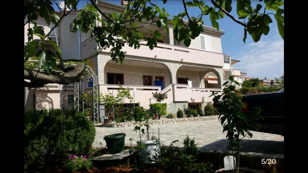 Kabashi Apartment Krk Town Rom bilde