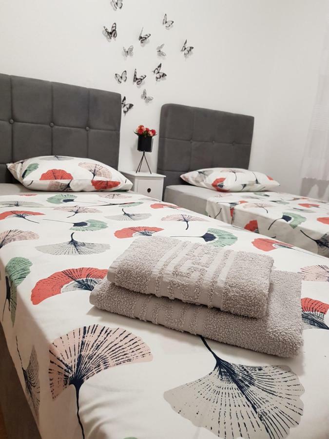Kabashi Apartment Krk Town Eksteriør bilde
